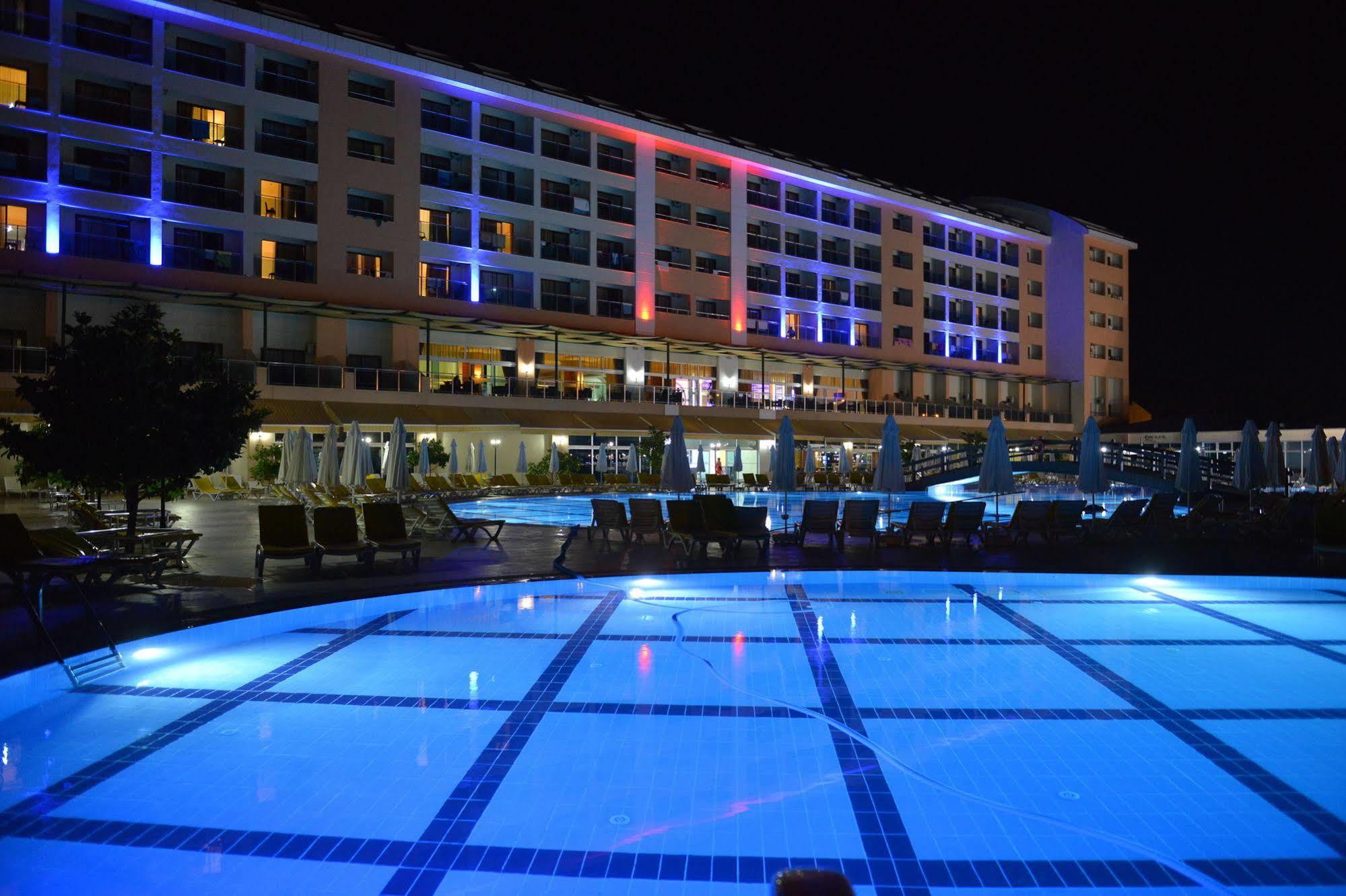 Casa Fora Beach Resort 시데 외부 사진